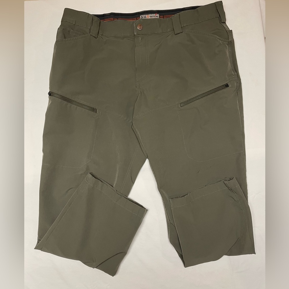 5.11 Tactical Delta Cargo Pants Green 74526 Men’s Size 40 x 32